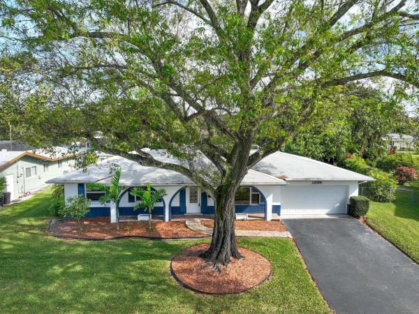 Mirror Lake Estates, 1360 NW 73rd Ave, Plantation, Florida 33313, image 1