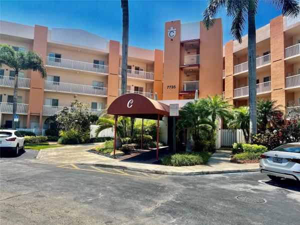Yardley At Kings Point, 7735 Yardley Dr #313, Fort Lauderdale, Florida 33321, image 1