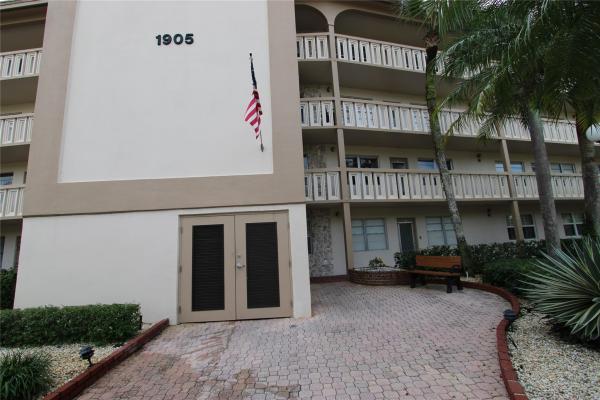 Bermuda Village, 1905 Bermuda Cir #H3, Coconut Creek, Florida 33066, image 1