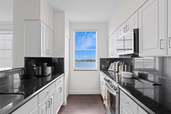 Montecito Palm Beach, 616 Clearwater Park Rd #1213, West Palm Beach, Florida 33401, image 2