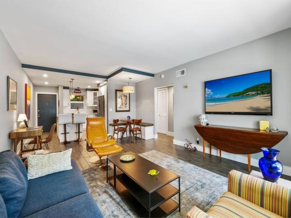 Las Olas Manor, 1212 SE 2nd Ct #101, Fort Lauderdale, Florida 33301, image 1