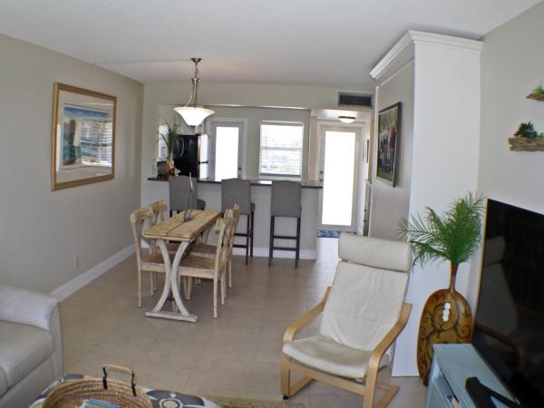 Granada House Apartments, 201 N Ocean Blvd #306, Pompano Beach, Florida 33062, image 2