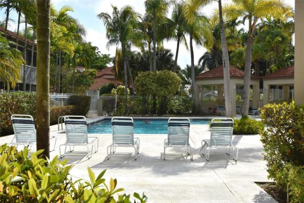 Parc Court, 9231 NW 9th Pl, Plantation, Florida 33324, image 1