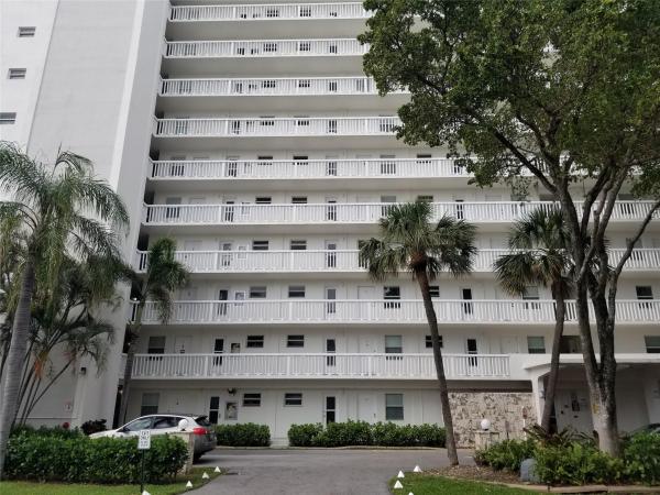 Horizon House, 2555 NE 11th St #310, Fort Lauderdale, Florida 33304, image 1