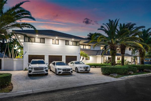 Doral Estates, 9464 NW 52nd Doral Ln, Doral, Florida 33178, image 1