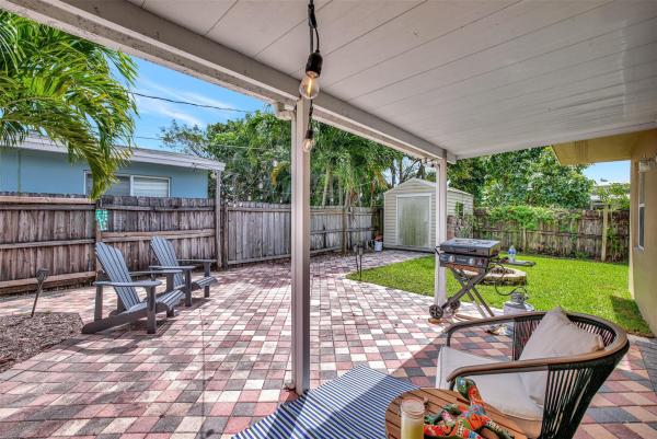 North Andrews Gardens, 110 NE 48th St, Oakland Park, Florida 33334, image 1