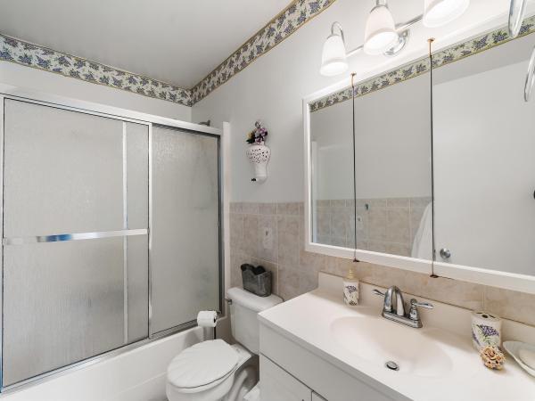 Golden Lakes Village, 125 Lake Barbara Dr, West Palm Beach, Florida 33411, image 1