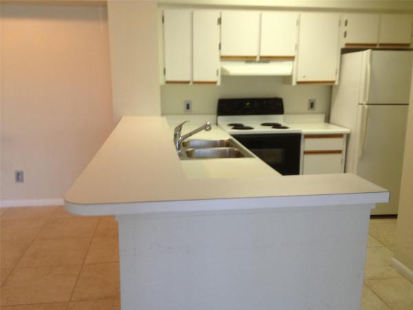 Hollywood Parc, 520 S Park Rd #18-12, Hollywood, Florida 33021, image 1