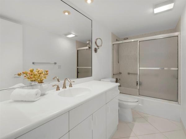 Cloister Beach Towers, 1200 S Ocean Blvd #5E, Boca Raton, Florida 33432, image 3