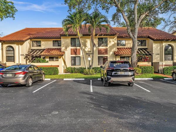 Palm Chase Lakes, 10407 S Circle Lake Dr #102, Boynton Beach, Florida 33437, image 1