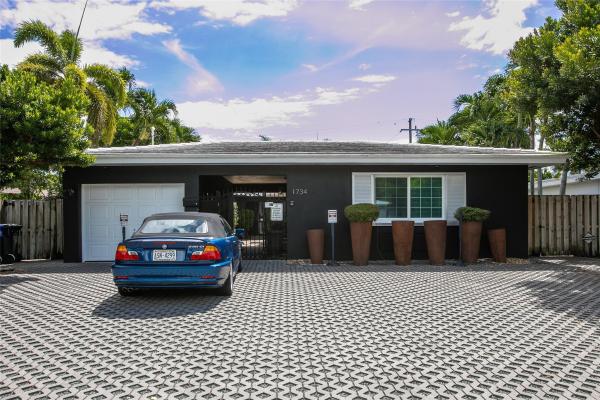 Lauder Gate, 1734 NE 20th Ave #1, Fort Lauderdale, Florida 33305, image 1