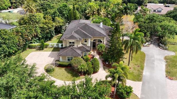 Cooper City No HOA, 10950 SW 48, Cooper City, Florida 33328, image 1