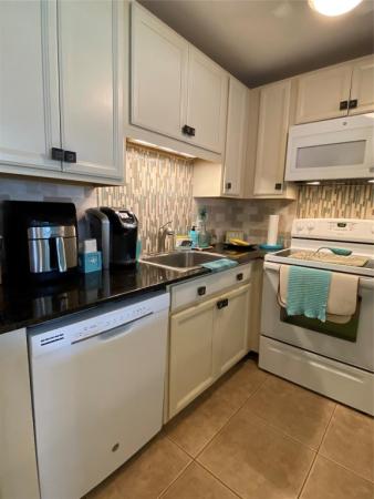 Ventnor, 62 Ventnor D, Deerfield Beach, Florida 33442, image 2