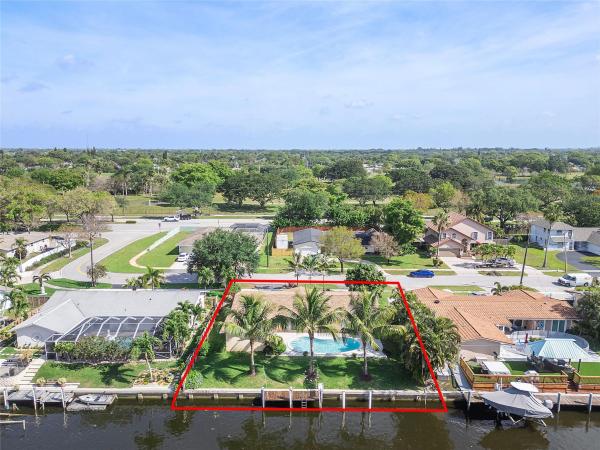 Plantation Isles, 6080 SW 13th St, Plantation, Florida 33317, image 1
