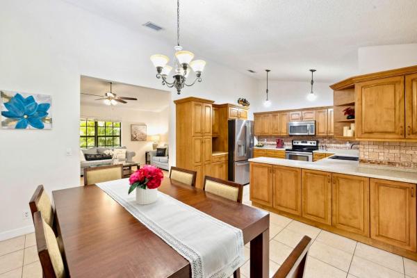 Lakes Of Lantana, 5062 Ouachita Dr, Lake Worth, Florida 33467, image 1