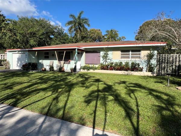 Lauderdale Golf Estates, 721 W Country Club Cir, Plantation, Florida 33317, image 1