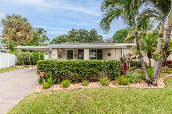 Sunset Manors, 39 NE 26th Ct, Wilton Manors, Florida 33334, image 1