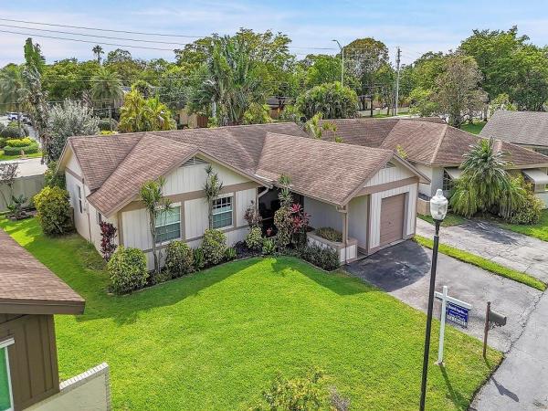 Nova Village, 2279 Nova Village Dr, Davie, Florida 33317, image 1