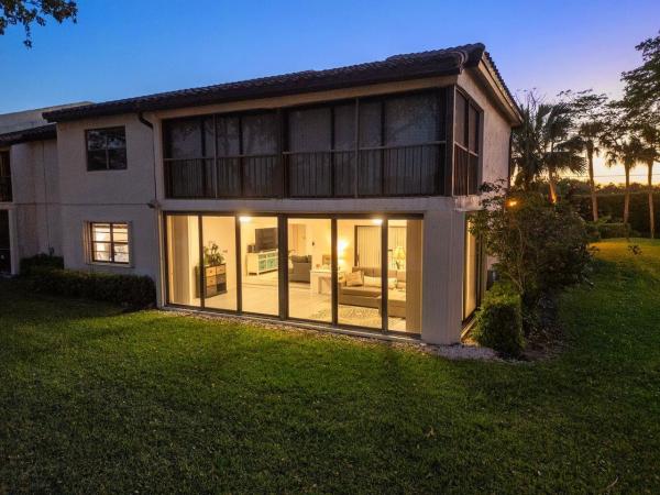 Glades Of Boca Lago, 21827 Arriba Real #11A, Boca Raton, Florida 33433, image 1