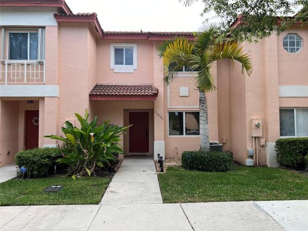 Malibu Bay, 20886 NW 3rd Ct, Pembroke Pines, Florida 33029, image 1
