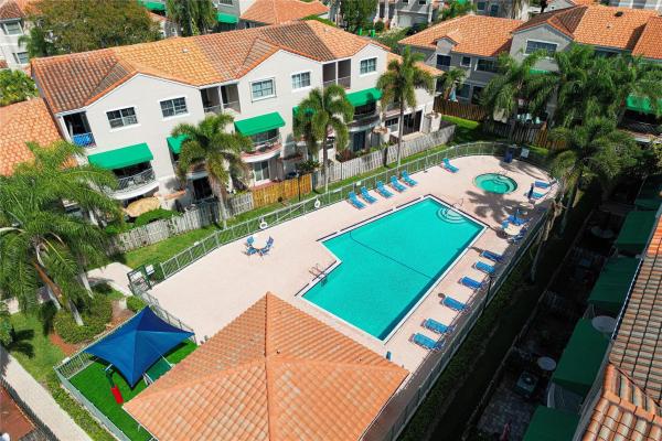 Allegro, 12633 NW 14th St, Sunrise, Florida 33323, image 2