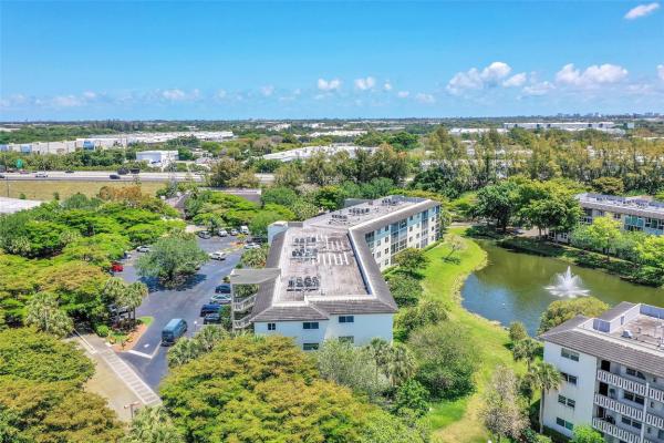 Eleuthera Village, 1801 Eleuthera Pt #K2, Coconut Creek, Florida 33066, image 1