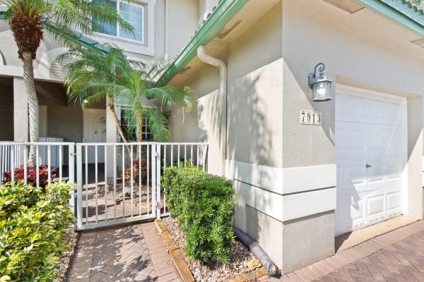 Exeter At Kings Point, 7913 W Exeter Blvd #102, Fort Lauderdale, Florida 33321, image 1