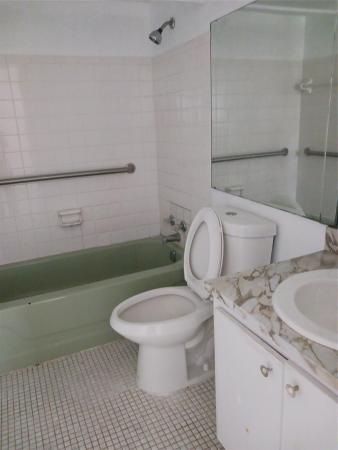 Oriole Gardens 1, 7605 W Atlantic Blvd #106, Margate, Florida 33063, image 2