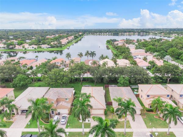 Banyan Trails, 3783 Woodfield Dr, Coconut Creek, Florida 33073, image 1