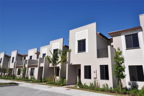 Andalucia At Via Ventura, 406 NE 208th Ter #406, Ives Estates, Florida 33179, image 1
