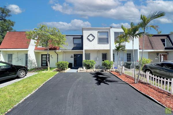 Coconut Creek No HOA, 342 Sunshine Dr, Coconut Creek, Florida 33066, image 1
