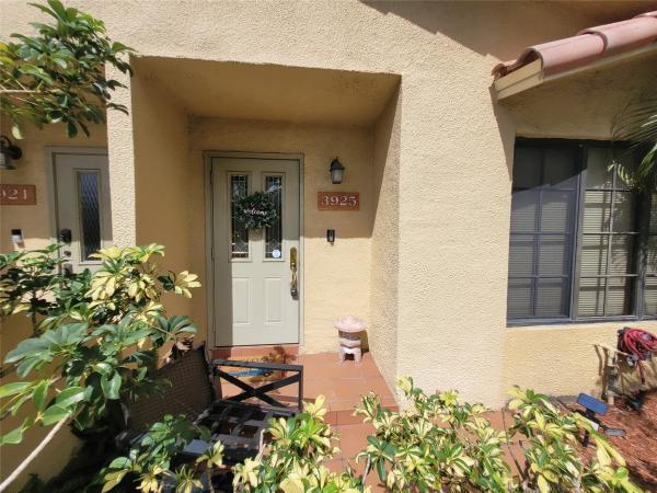 Palm Isles At Welleby, 3925 NW 94th Ave, Sunrise, Florida 33351, image 1