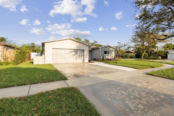 Oakland Hills, 745 SW 51st Ave, Margate, Florida 33068, image 1