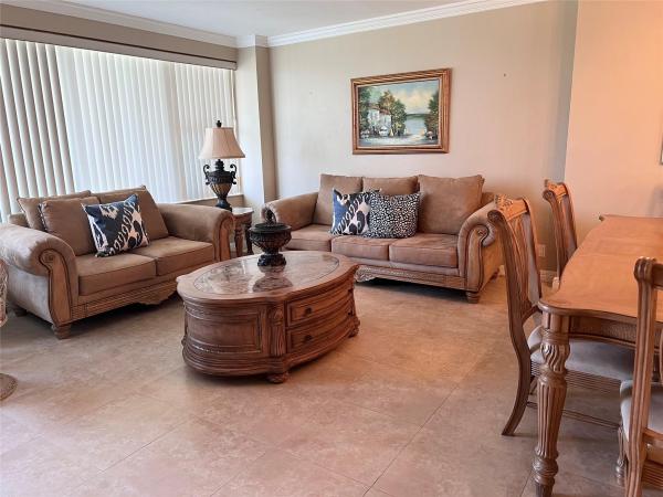Coral Ridge Towers East, 3300 NE 36th St #518, Fort Lauderdale, Florida 33308, image 1