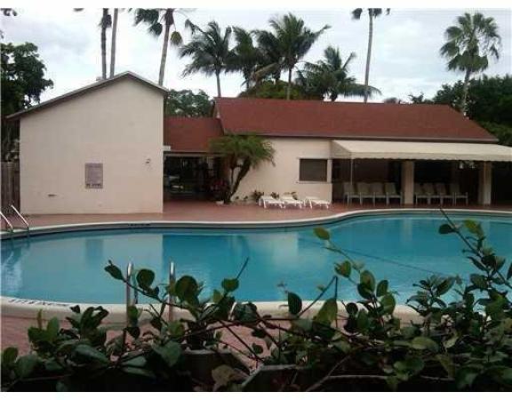 Karanda Village 3, 3683 Cocoplum Cir #3530, Coconut Creek, Florida 33063, image 3