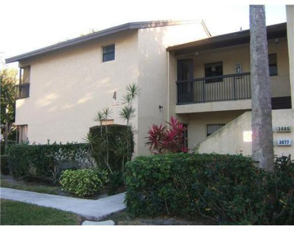Karanda Village 3, 3683 Cocoplum Cir #3530, Coconut Creek, Florida 33063, image 1