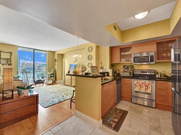 Hollywood Station, 140 S Dixie Hwy #417, Hollywood, Florida 33020, image 1