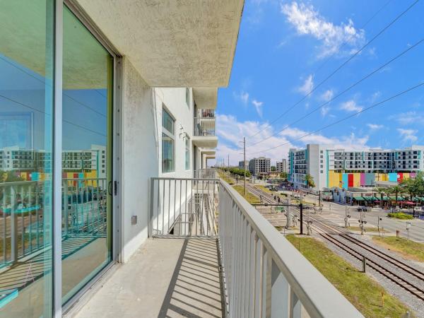 Hollywood Station, 140 S Dixie Hwy #417, Hollywood, Florida 33020, image 2