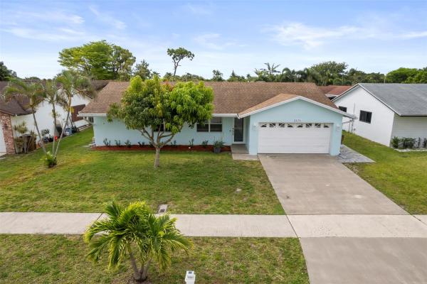 Waterford Homes, 2676 SW 10th Dr, Deerfield Beach, Florida 33442, image 1
