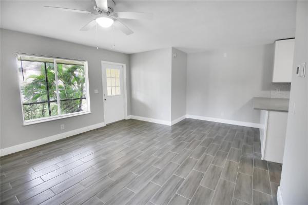 Pine Ridge South 4, 410 Pine Glen Ln #D1, Greenacres, Florida 33463, image 1
