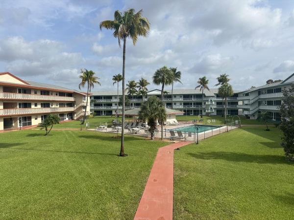 Beverly Hills, 5300 Washington St #124K, Hollywood, Florida 33021, image 1