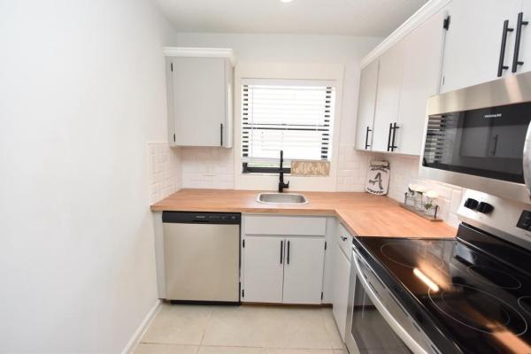 Bella Lago, 5080 Sanctuary Way #D, West Palm Beach, Florida 33417, image 1