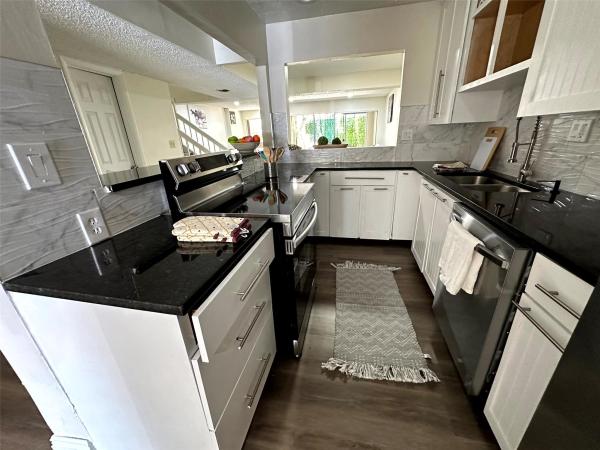 Wimbledon, 1771 NW 58th Ave #12, Lauderhill, Florida 33313, image 1
