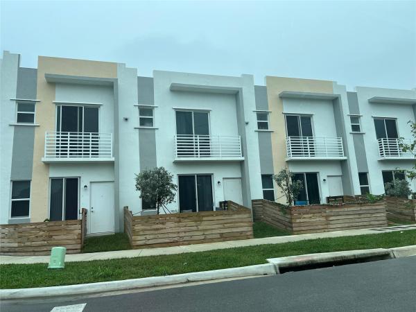 Modern At Coconut Palm, 24600 SW 129th Ave #4, Princeton, Florida 33032, image 1