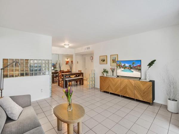 Brookfield Gardens, 411 SE 8th St #126, Deerfield Beach, Florida 33441, image 1