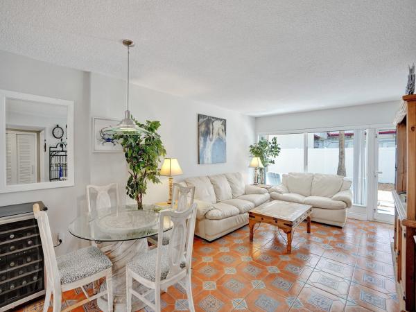 Sky Ranch Apartments, 3424 SE 12th St #A5, Pompano Beach, Florida 33062, image 1