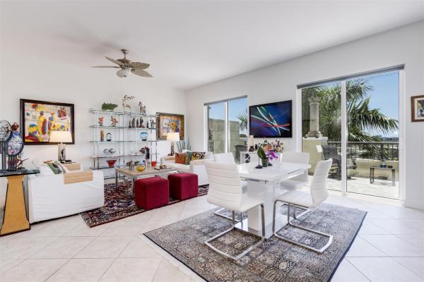 Wilton Station, 2631 NE 14th Ave #405, Wilton Manors, Florida 33334, image 1