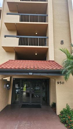 Lavers Delray Racquet Club, 950 Egret Cir #5201, Delray Beach, Florida 33444, image 1