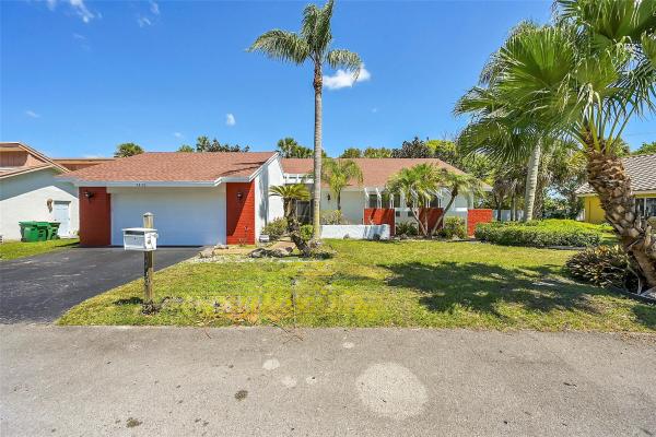 The Hollows At Woodmont, 7430 Corkwood Cir, Tamarac, Florida 33321, image 1