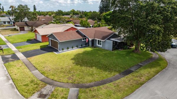 Heritage Pines, 966 SW 56th Ave, Margate, Florida 33068, image 1